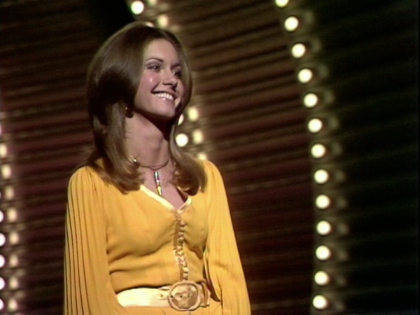 Olivia Newton-John on Harry Secombe TV show November 1972