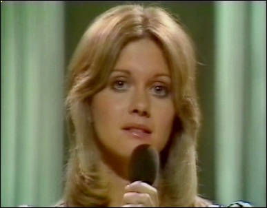 Olivia Newton-John, Sez Les Dawson 1973