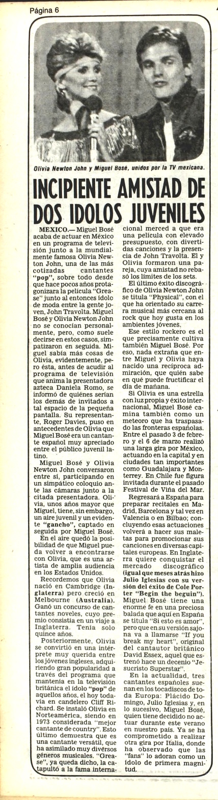 Budding Friendship Of Two Youth Idols in Mexico - Crounica