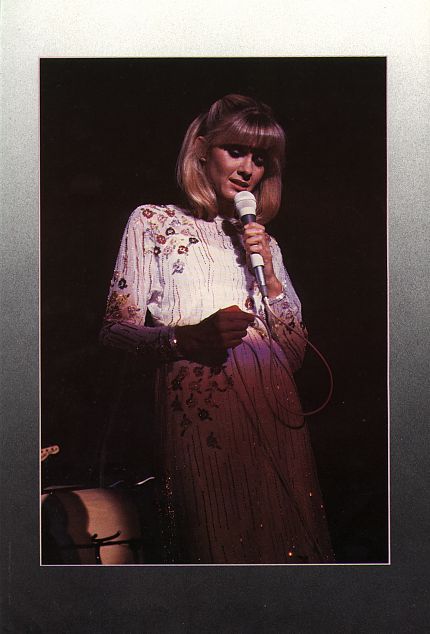 Olivia's 1978 Totally Hot tour - Japan, Australia, Europe