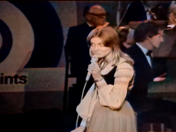 Olivia Newton-John on 1971 Night of Stars, November 1971