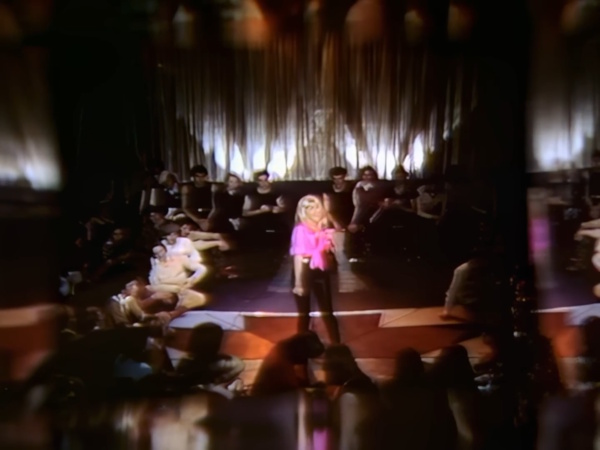 Olivia Newton-John performs Totally Hot live on RockPop, December 1978
