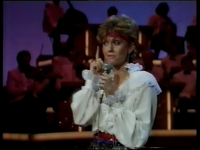Olivia Newton-John on Ahoy, Rotterdam September 1981