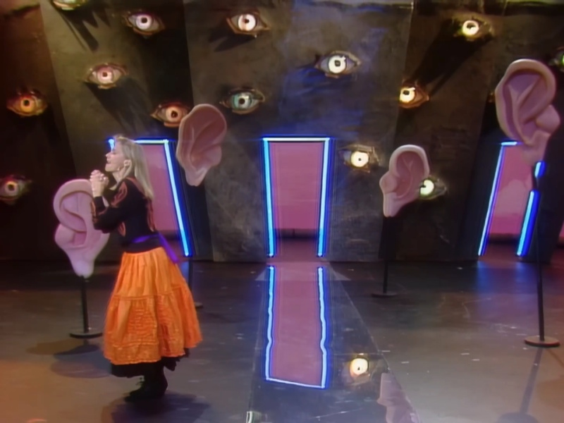 Olivia Newton-John on Wetten Dass performing The Rumour 1988